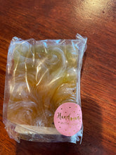 Load image into Gallery viewer, Jamaican Blend with Yellow Rose Petals
