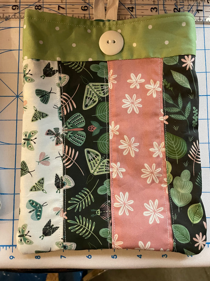 Quilted Garden Book Sleeve