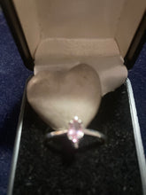 Load image into Gallery viewer, Ruby Oval Twilight
