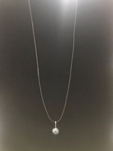 Load image into Gallery viewer, Swarovski TahitLK Pearl Drop
